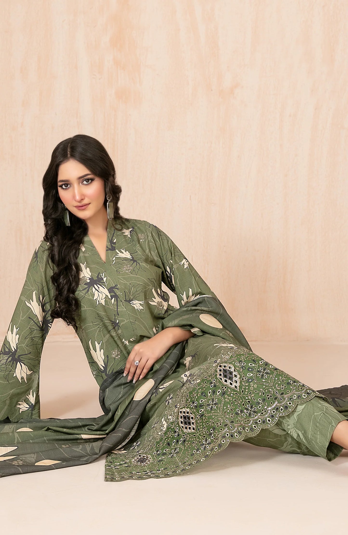 Tawakkal Azeena D-5629 | 3-Piece Unstitched Embroidered Digital Printed Slub Staple Suit